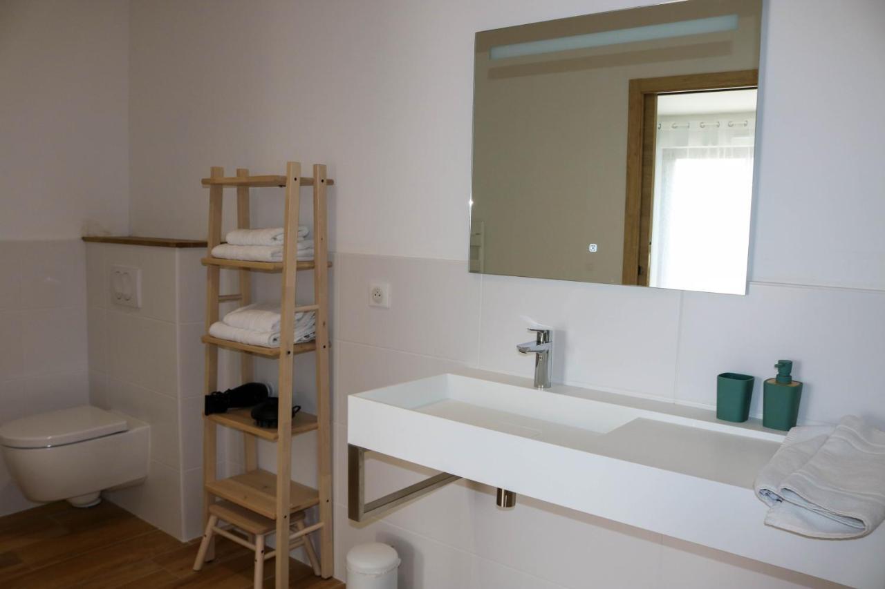 Gites De Lauvergnac - Maisons 2 Ch, 2 Sdb ลาทัวบาลล์ ภายนอก รูปภาพ
